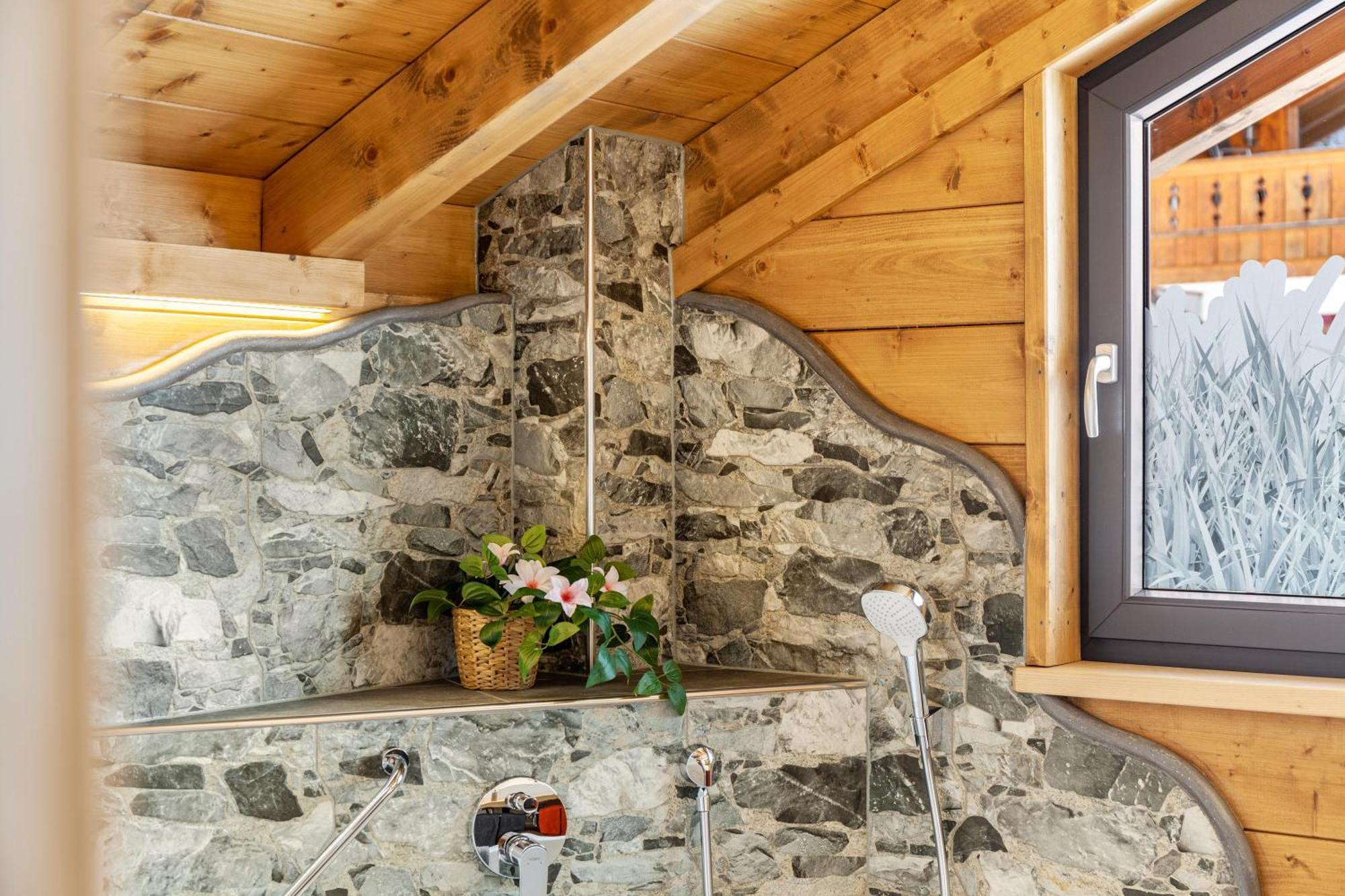 Chalet Aus Holz Гармиш-Партенкирхен Экстерьер фото